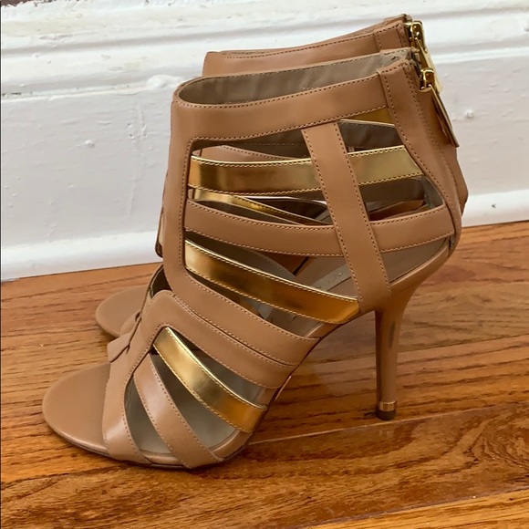 Michael Kors Collection Caged Peep Toe Pumps Sz 37 - Picture 5 of 9